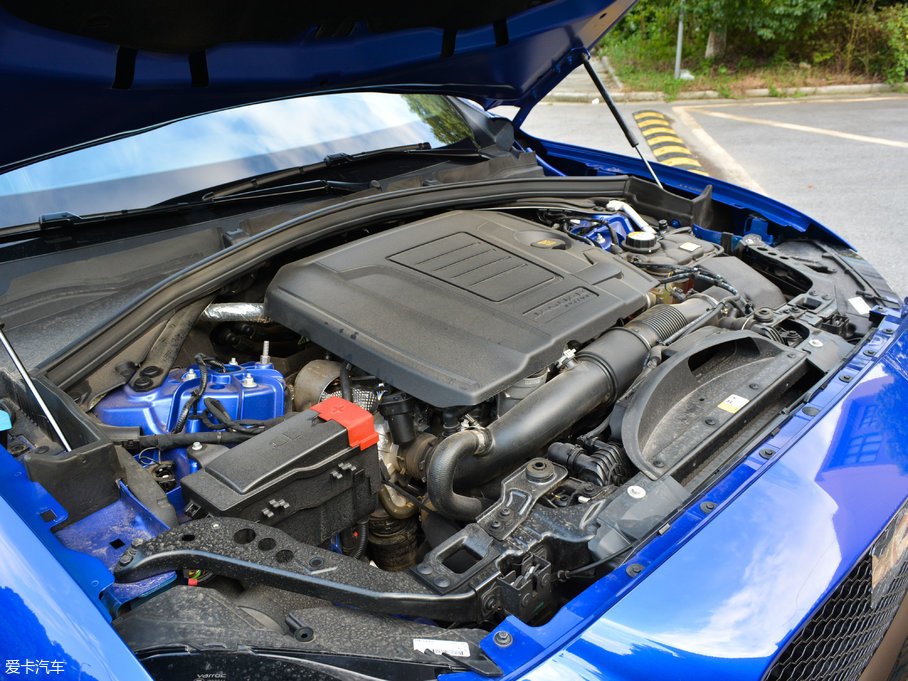 2018ݱF-PACE 2.0T R-Sport\Ӱ