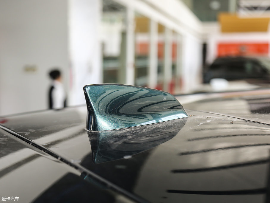 2018ݱF-PACE 2.0T 򌶼