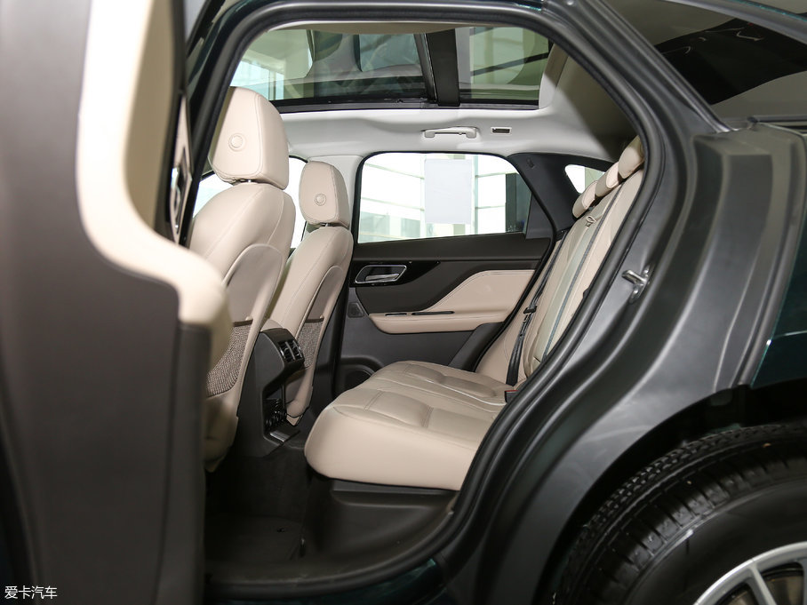 2018ݱF-PACE 2.0T 򌶼