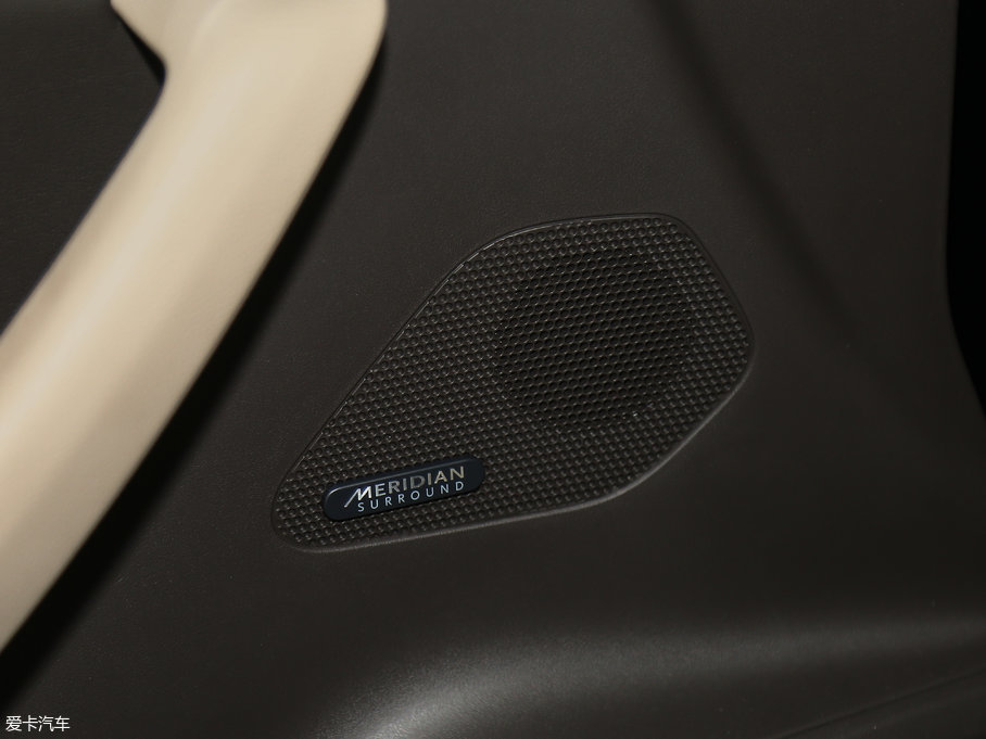 2018ݱF-PACE 2.0T 򌶼