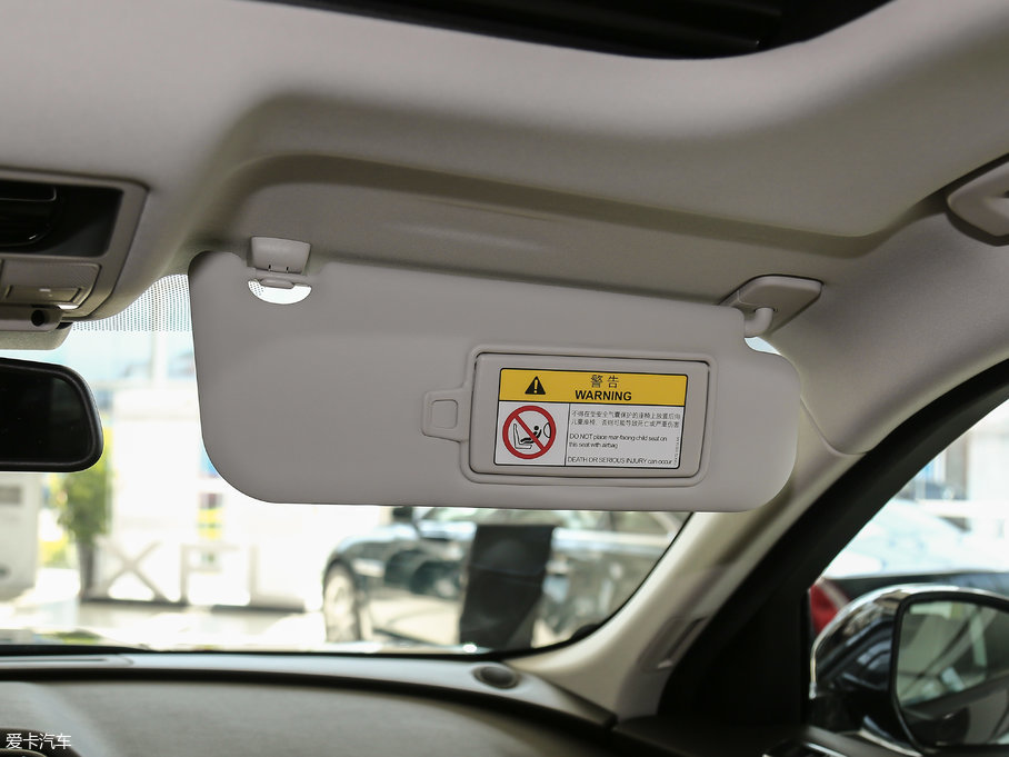 2018ݱF-PACE 2.0T 򌶼