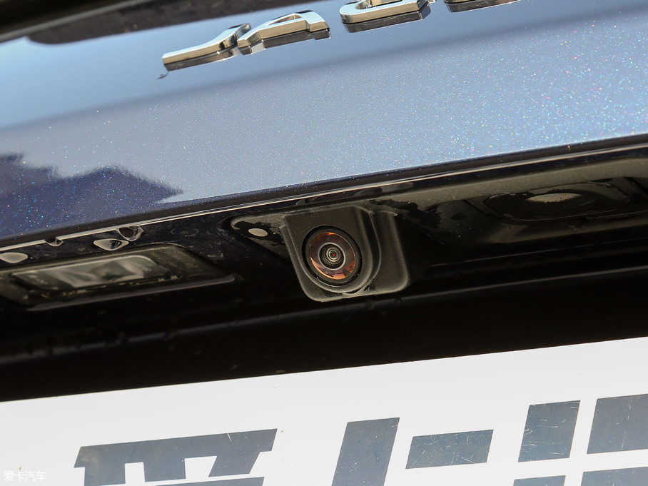 2018ݱF-PACE Ŀ 2.0T (q)R-Sport\Ӱ