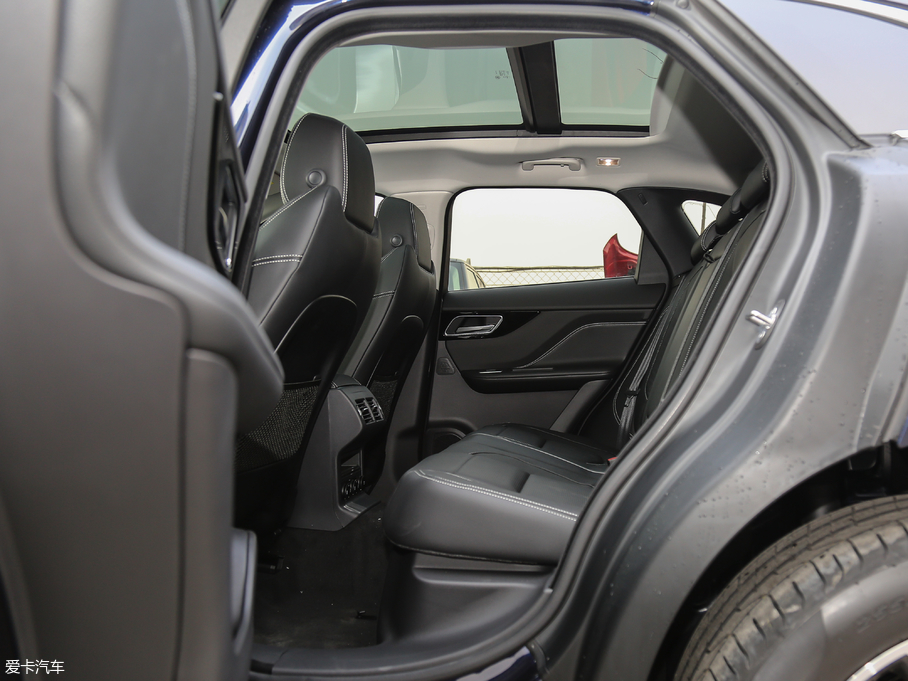 2018ݱF-PACE Ŀ 2.0T (q)R-Sport\Ӱ