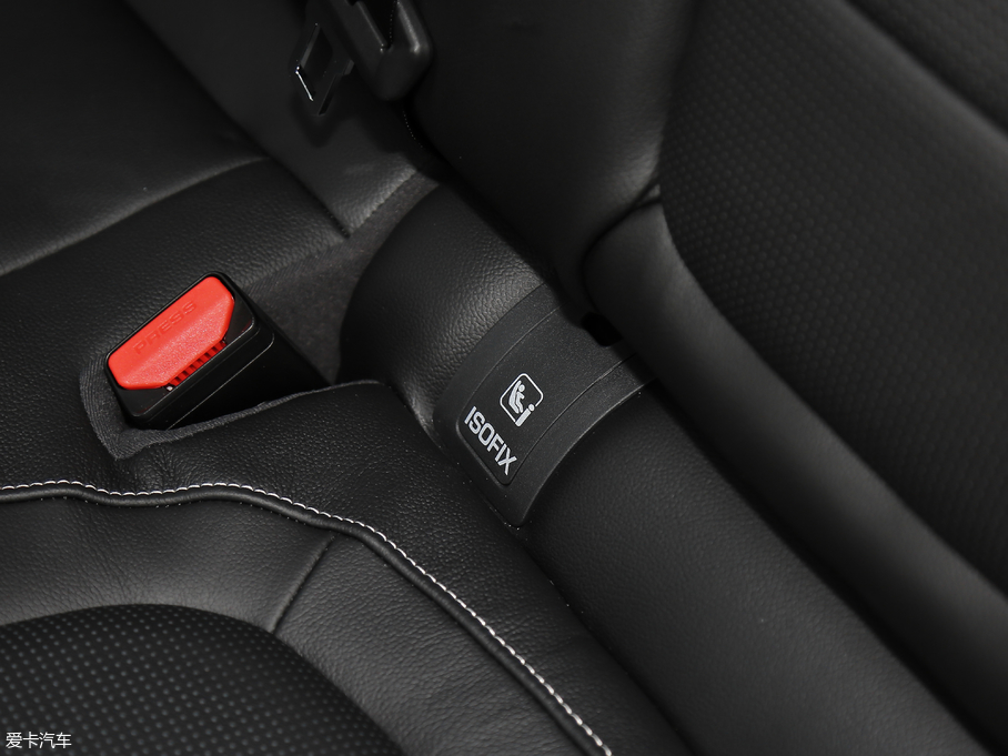 2018ݱF-PACE Ŀ 2.0T R-Sport\Ӱ