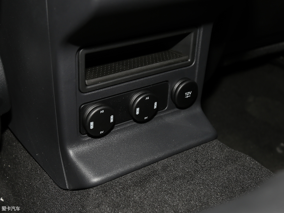 2018ݱF-PACE Ŀ 2.0T R-Sport\Ӱ