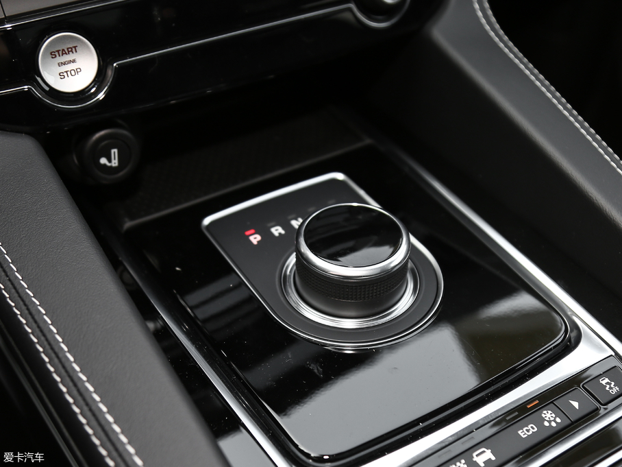 2018ݱF-PACE Ŀ 2.0T R-Sport\Ӱ