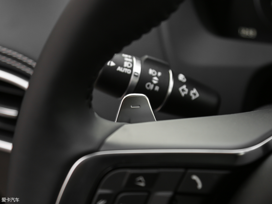 2018ݱF-PACE Ŀ 2.0T R-Sport\Ӱ