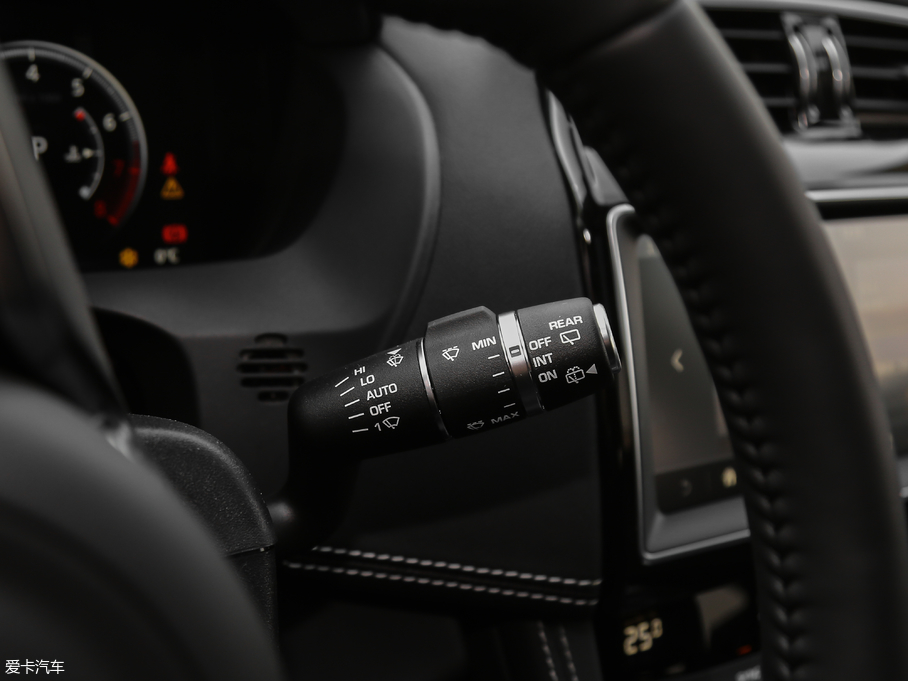 2018ݱF-PACE Ŀ 2.0T R-Sport\Ӱ