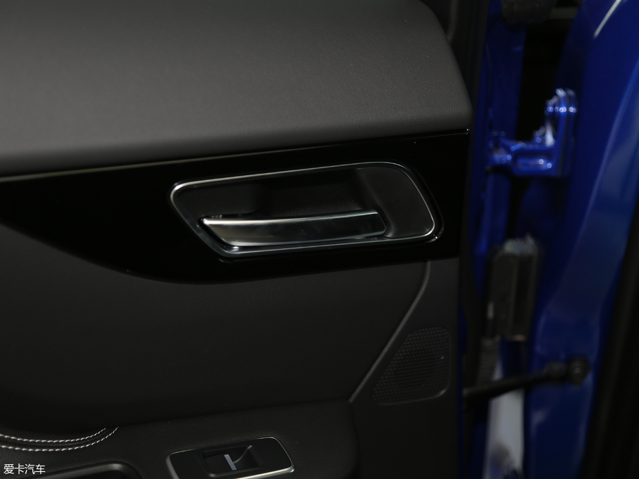 2018ݱF-PACE Ŀ 2.0T R-Sport\Ӱ