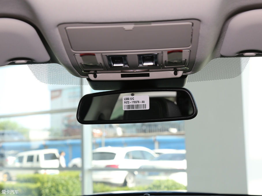 2018ݱF-PACE Ŀ 2.0T R-Sport\Ӱ