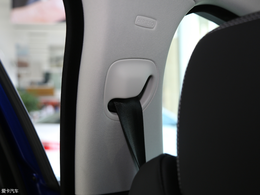 2018ݱF-PACE Ŀ 2.0T R-Sport\Ӱ