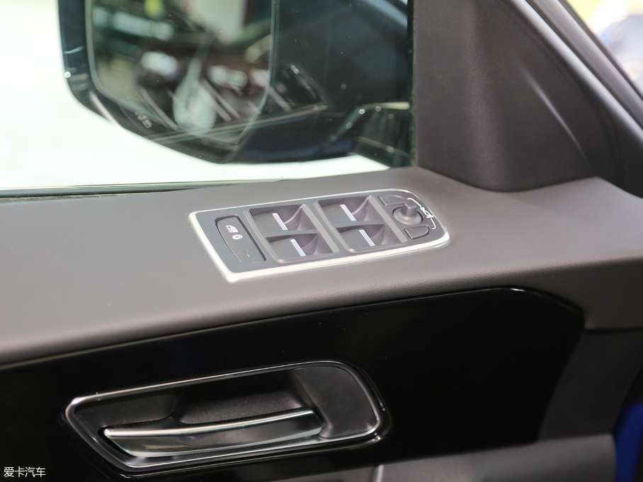 2018ݱF-PACE Ŀ 2.0T R-Sport\Ӱ