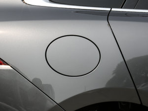 20182.0T (q)R-Sport\(yn)(dng) (x)(ji)^