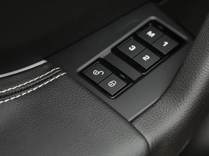 20182.0T (q)R-Sport\Ӱ g