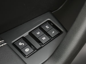 20182.0T (q)R-Sport\Ӱ g