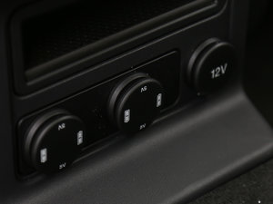 20182.0T (q)R-Sport\Ӱ g