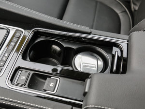 20182.0T (q)R-Sport\(yn)Ӱ g