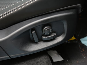 20182.0T R-Sport\Ӱ g