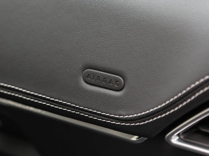 20182.0T R-Sport\Ӱ g