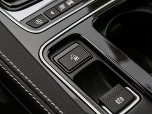 20182.0T R-Sport\Ӱ п؅^