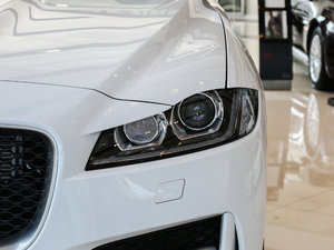 20183.0 SC (q)R-Sport\Ӱ 