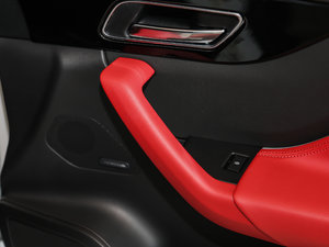 20183.0 SC R-Sport\Ӱ g