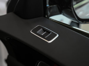 20183.0 SC R-Sport\Ӱ g