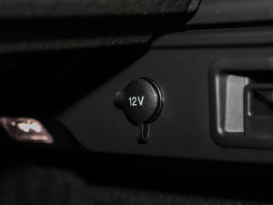 20183.0 SC (q)R-Sport\Ӱ g