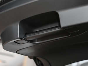 20183.0 SC (q)R-Sport\Ӱ g