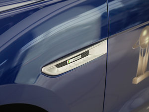 20182.0T R-Sport\Ӱ ^