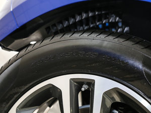 20182.0T R-Sport\Ӱ ^