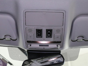 20182.0T R-Sport\Ӱ g