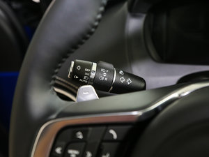 20182.0T R-Sport\Ӱ п؅^