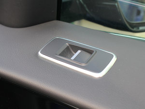 20183.0 SC R-Sport\Ӱ g