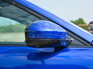 20182.0T (q)R-Sport\Ӱ (ji)^