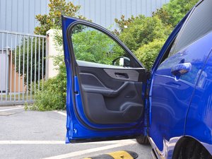 20182.0T (q)R-Sport\Ӱ {λ܇T