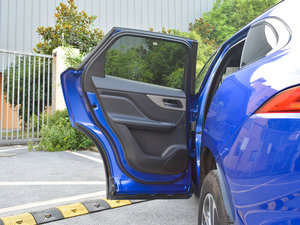 20182.0T (q)R-Sport\Ӱ ܇T