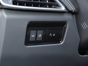 20182.0T R-Sport\Ӱ п؅^(q)