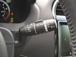 20182.0T R-Sport\Ӱ п؅^(q)