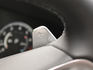 20182.0T R-Sport\Ӱ п؅^(q)