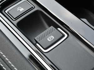 20182.0T (q)R-Sport\(yn)(dng) v܇Ƅ(dng)