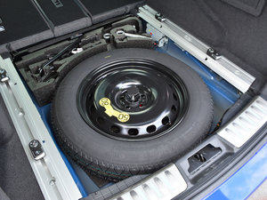 20182.0T (q)R-Sport\(yn)(dng) ̥