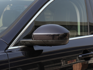 2018Ŀ 2.0T R-Sport\Ӱ ^