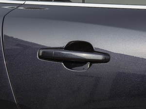 2018Ŀ 2.0T R-Sport\Ӱ ^