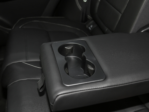 2018Ŀ 2.0T R-Sport\Ӱ g