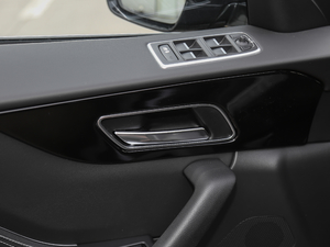 2018Ŀ 2.0T R-Sport\Ӱ g