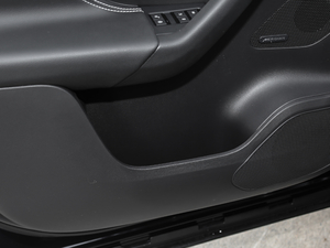 2018Ŀ 2.0T R-Sport\Ӱ ǰTg