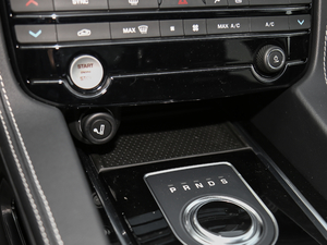 2018Ŀ 2.0T R-Sport\Ӱ g