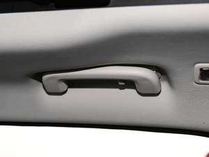 2018Ŀ 2.0T R-Sport\Ӱ g