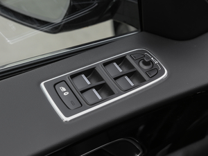 2018Ŀ 2.0T (q)R-Sport\(yn)(dng) {܇ƅ^(q)	